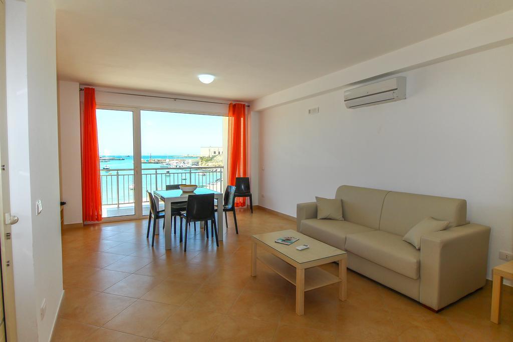 Family Suite Porto Vecchio Лампедуза Экстерьер фото