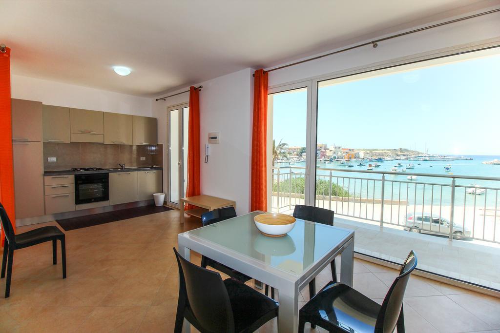 Family Suite Porto Vecchio Лампедуза Экстерьер фото